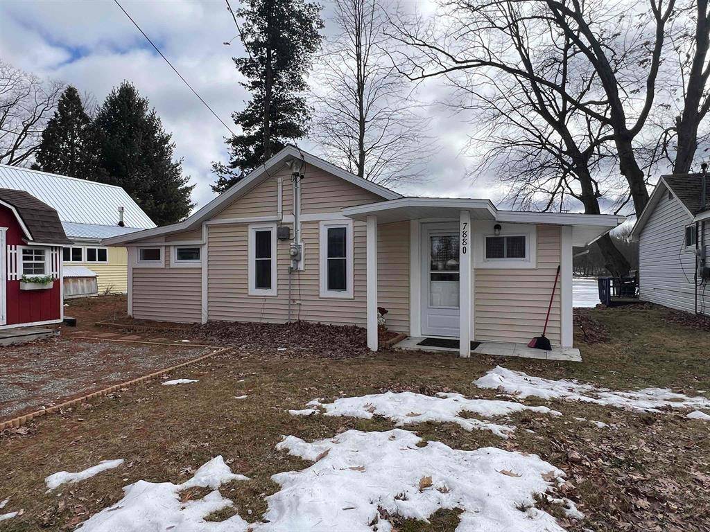 Garfield Twp, MI 48632,7880 W Perch Lake Drive