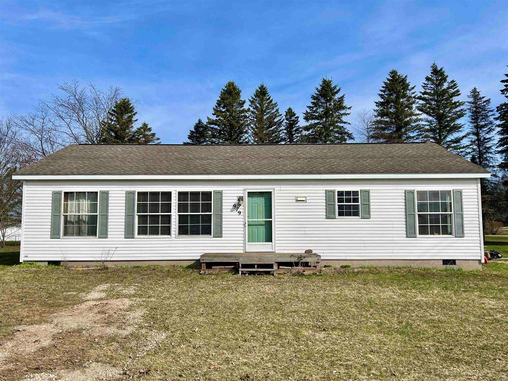Excelsior Twp, MI 49646,979 Sunset Lane