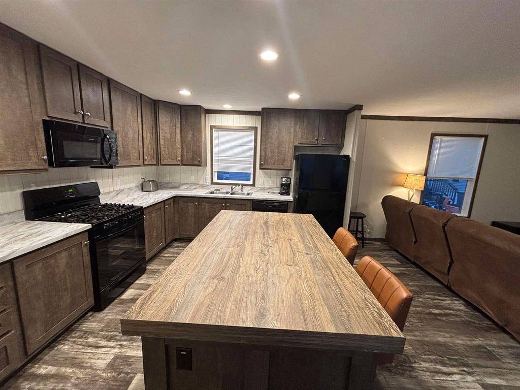 Garfield Twp, MI 49686,2751 Ray Boulevard