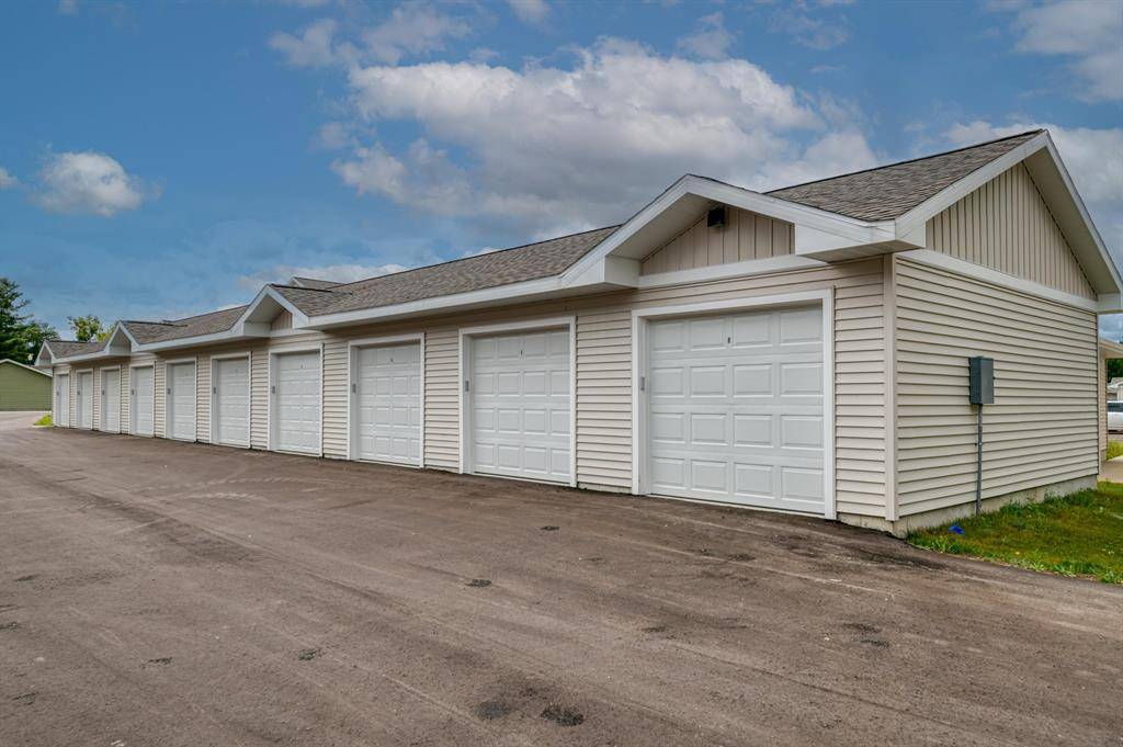 Garfield Twp, MI 49686,1502 Simsbury Street 4