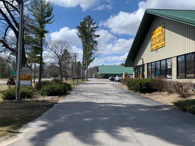 Green Lake Twp, MI 49643,9664 US-31 S Unit: Middle Unit