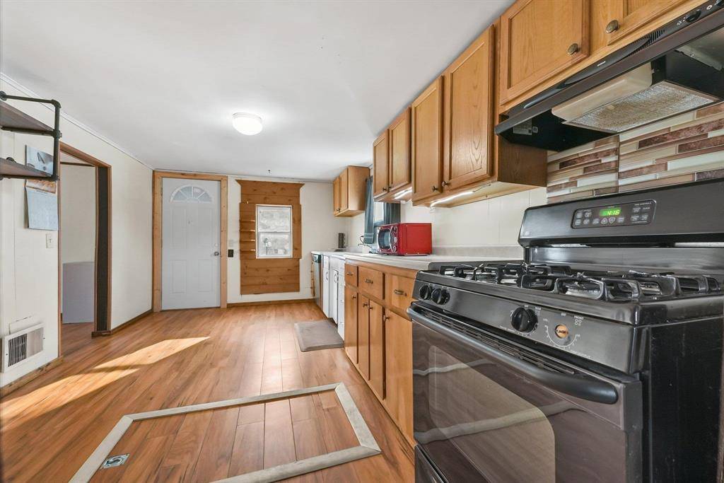 Kalkaska Twp, MI 49646,314 S Coral Street