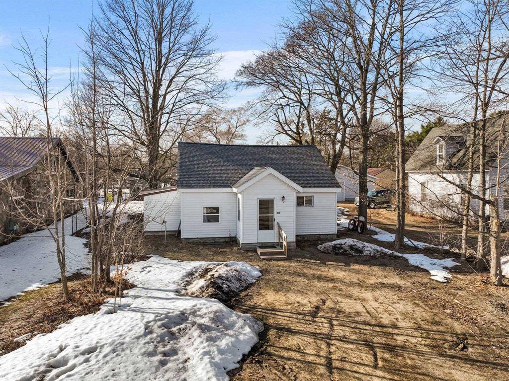 Kalkaska Twp, MI 49646,314 S Coral Street