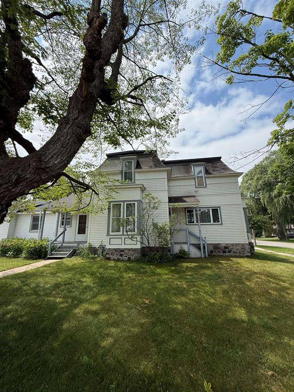 Elk Rapids Twp, MI 49629,103 Ottawa
