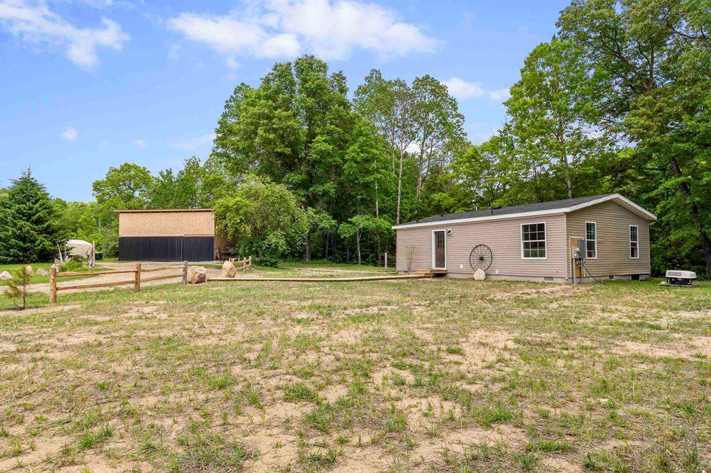 South Branch Twp, MI 49689,8761 W 48 Road