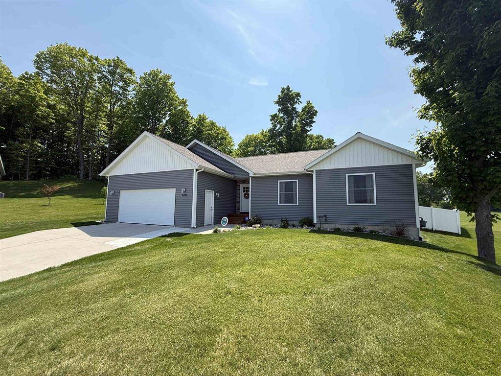 Garfield Twp, MI 49696,1285 Mica Court Lot: 105