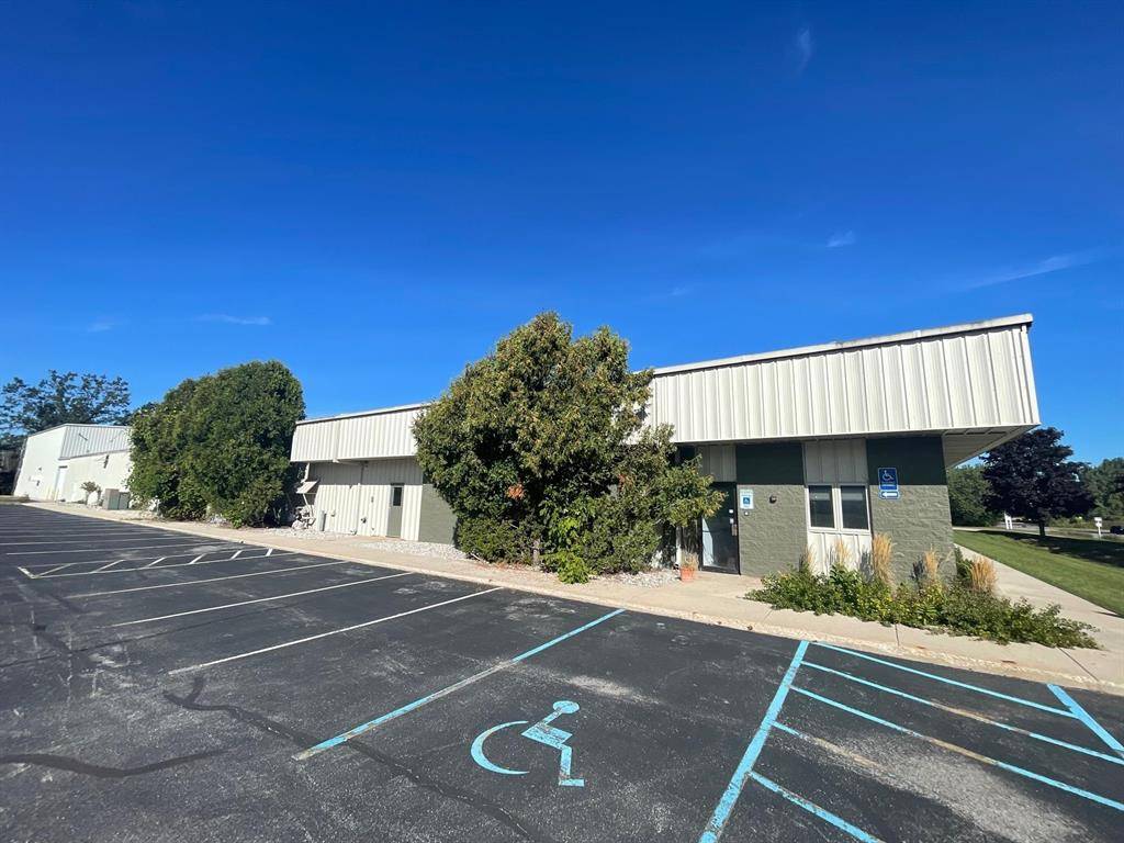Traverse City, MI 49686,2291 Traversefield Drive