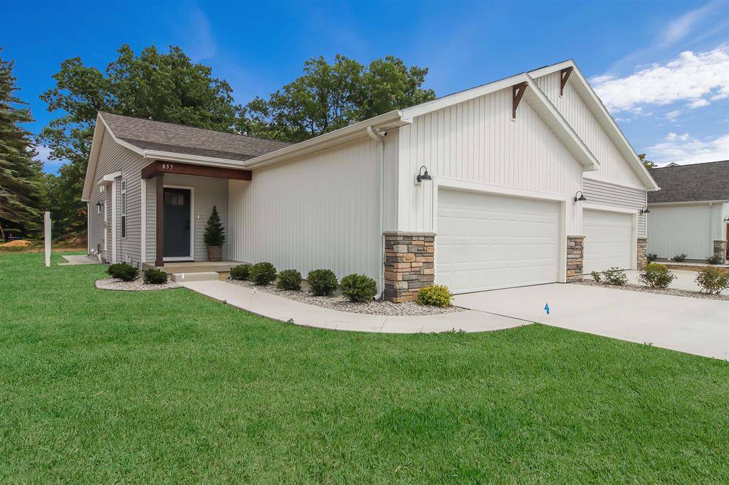 Garfield Twp, MI 49686,1741 Linden Avenue 15