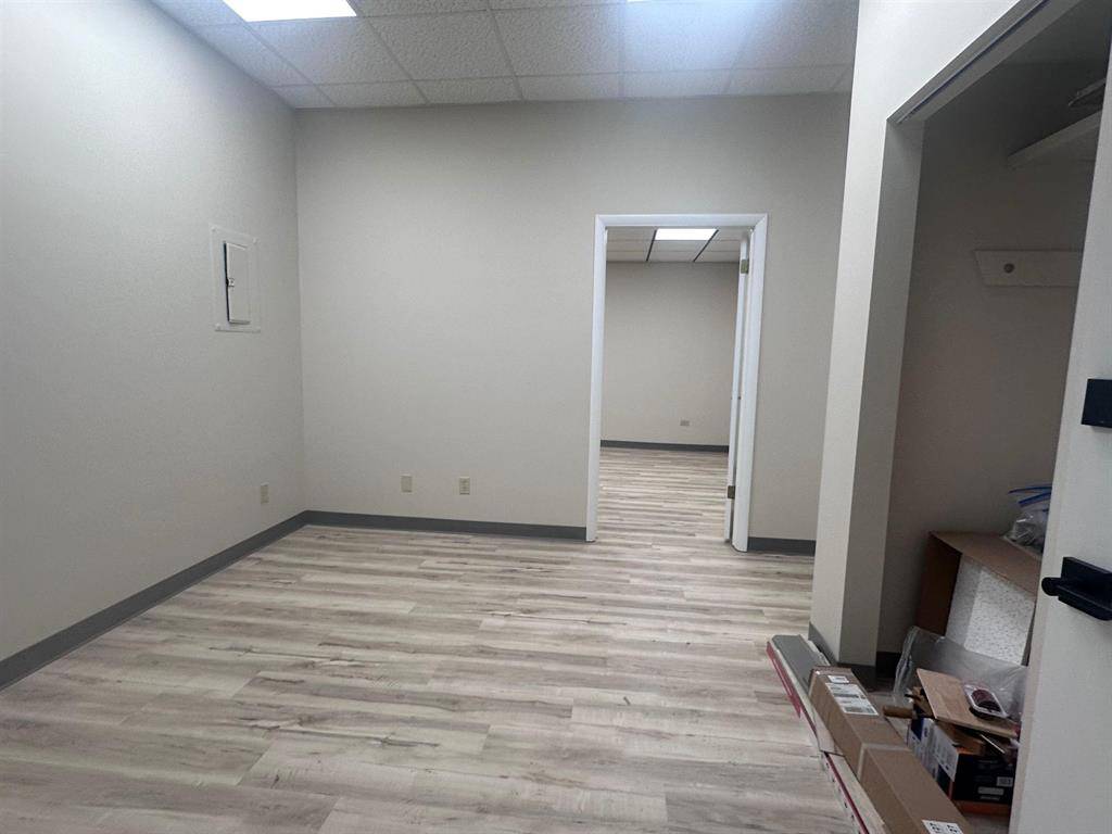 Traverse City, MI 49686,324 E Front Street Unit: Suite A