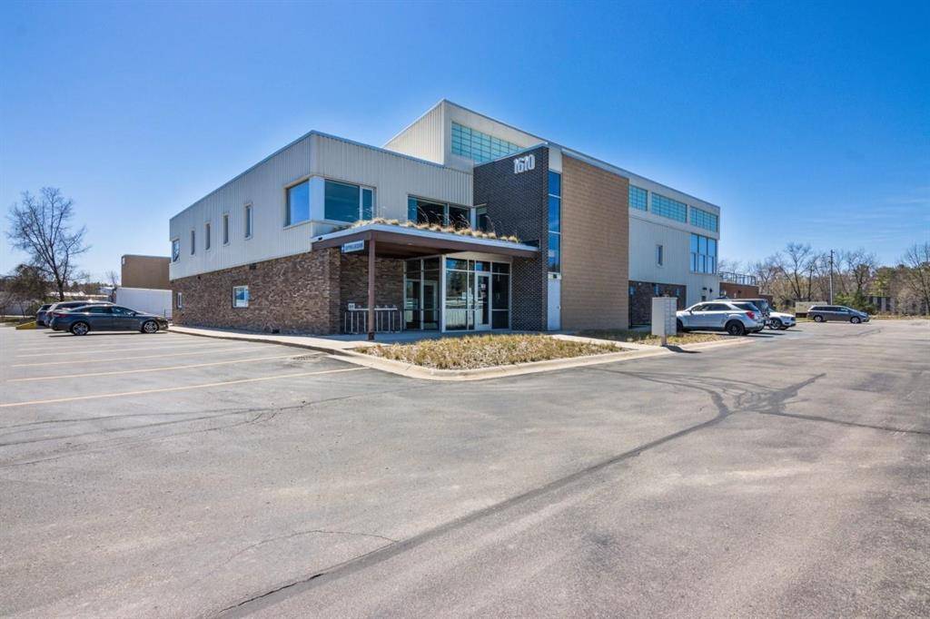 Garfield Twp, MI 49686,1610 Barlow Street Unit: Upper Floor Offices