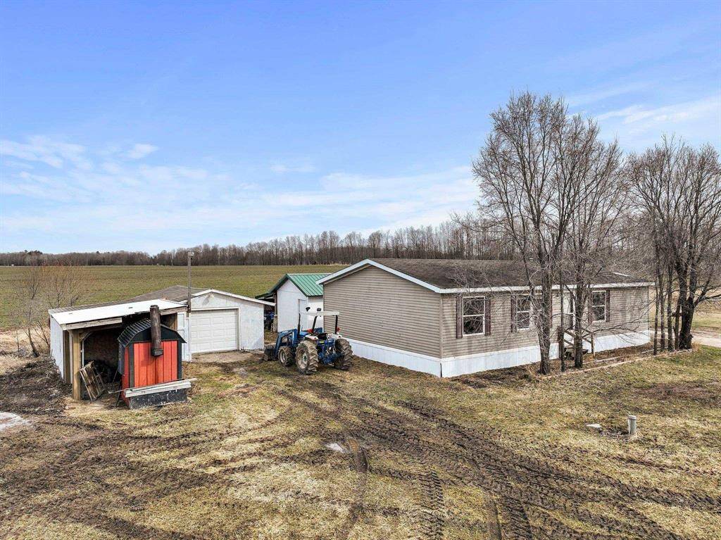 Hartwick Twp, MI 49631,16328 110th Avenue