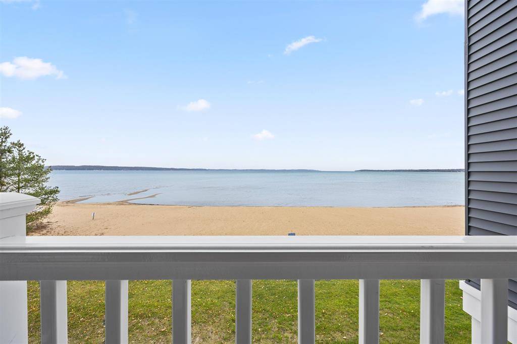 East Bay Twp, MI 49686,2305 N US31 203