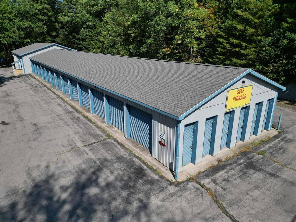 Green Lake Twp, MI 49637,8868 US-31 N
