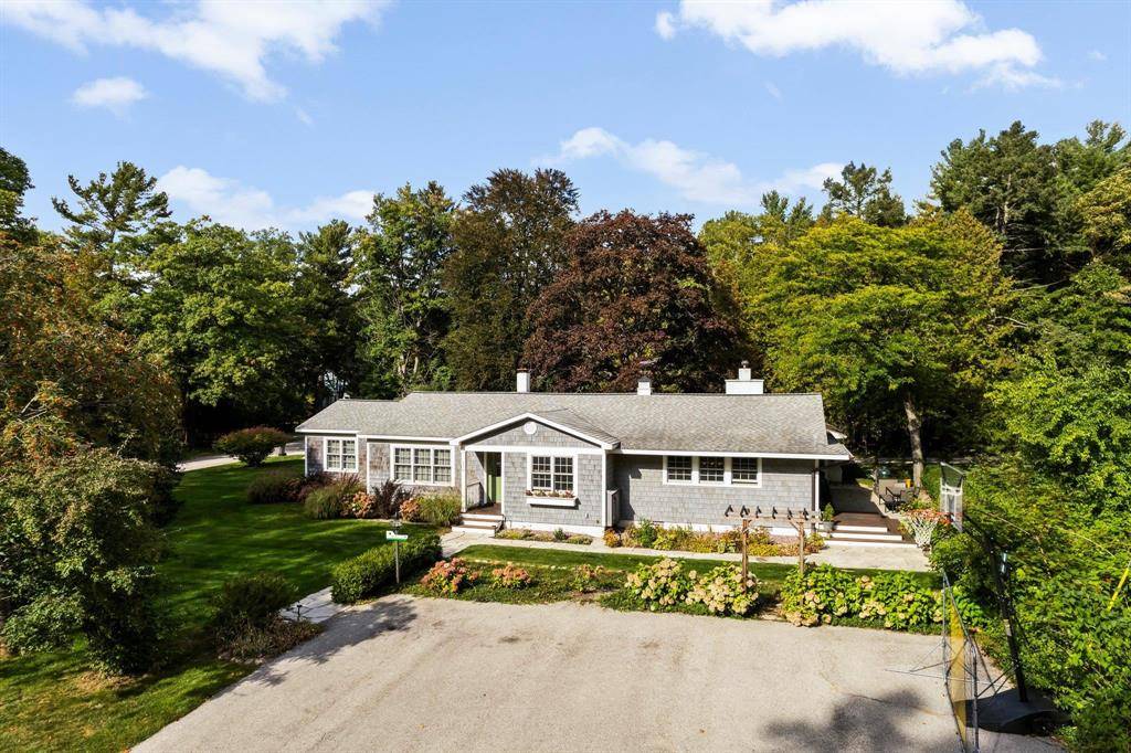 Leland Twp, MI 49654,116 W Hill Street