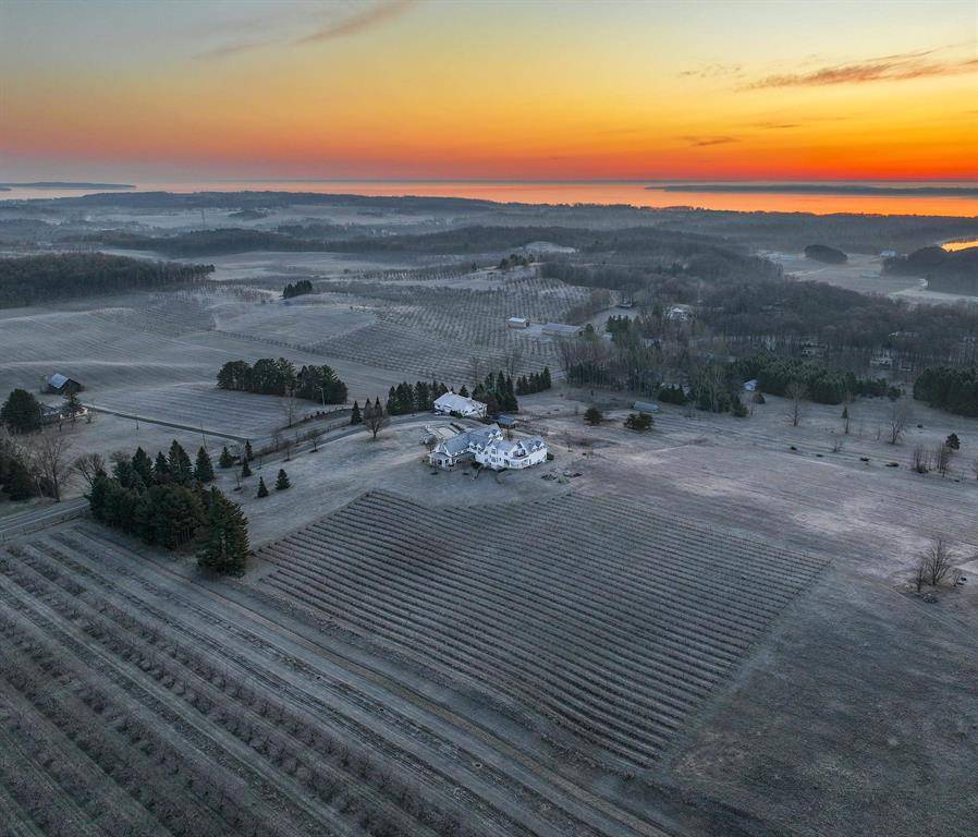 Bingham Twp, MI 49682,10292 Fort Road