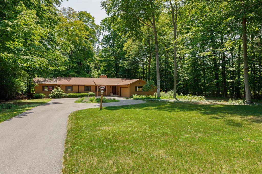 Leland Twp, MI 49654,3862 N Trillium Drive