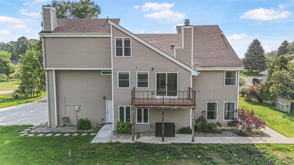 Peninsula Twp, MI 49686,9767 Londolyn Bluff
