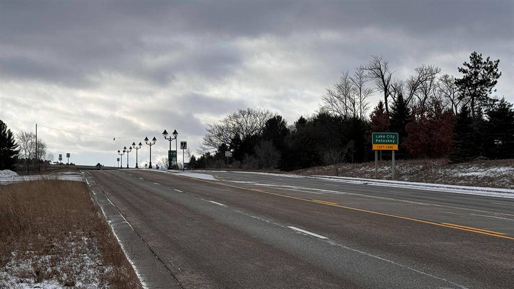 Clam Lake Twp, MI 49601,7801 S US-131