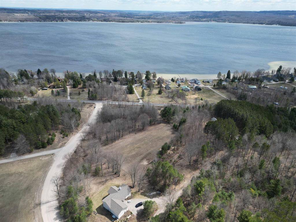 Solon Twp, MI 49621,00 S Lake Shore Drive