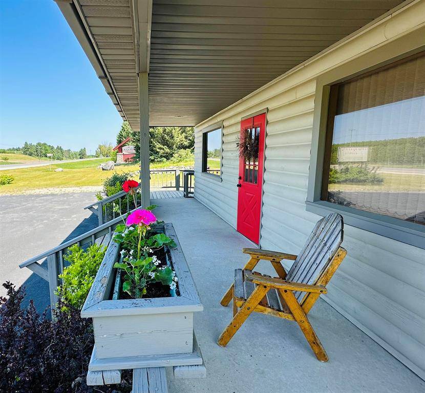 Torch Lake Twp, MI 49648,955 US-31 N