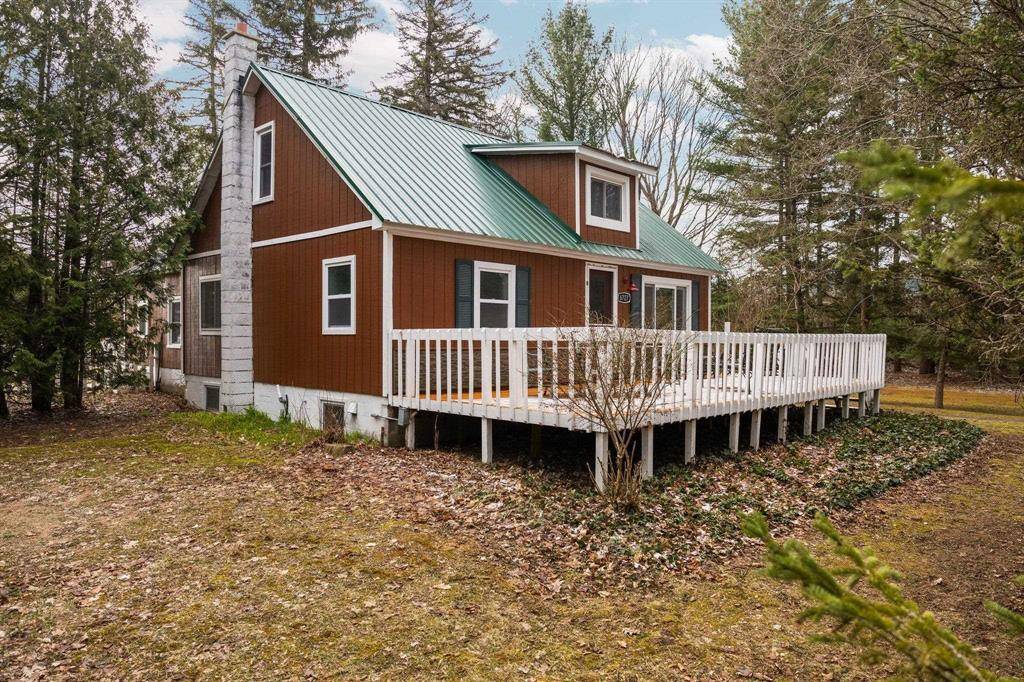 Paradise Twp, MI 49649,6727 Pierce Road