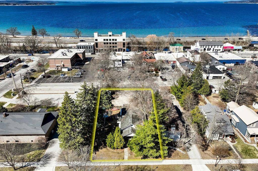 Traverse City, MI 49686,415 E State Street
