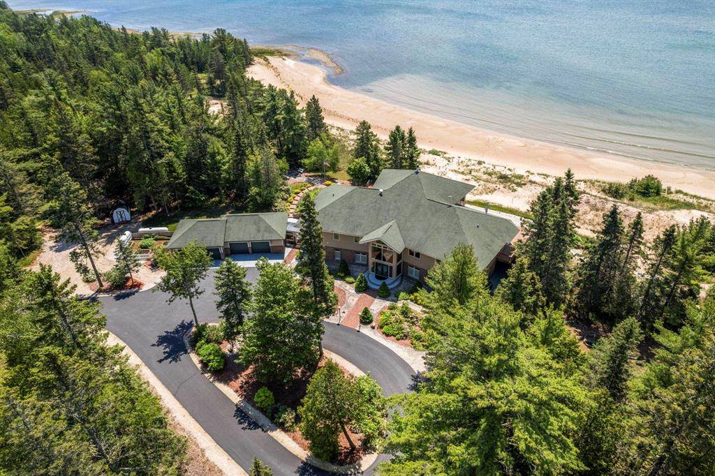 Manistique Twp, MI 49854,5343 Michibay Drive