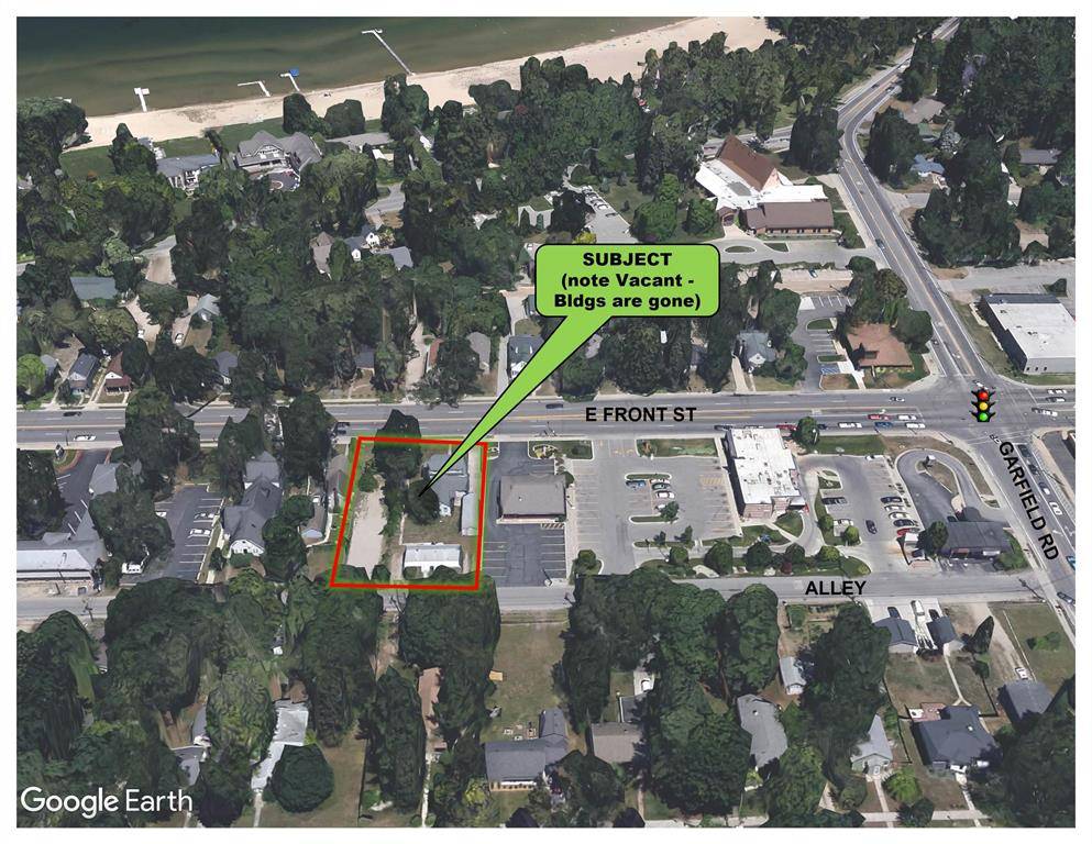Traverse City, MI 49686,1026-1028 E Front Street