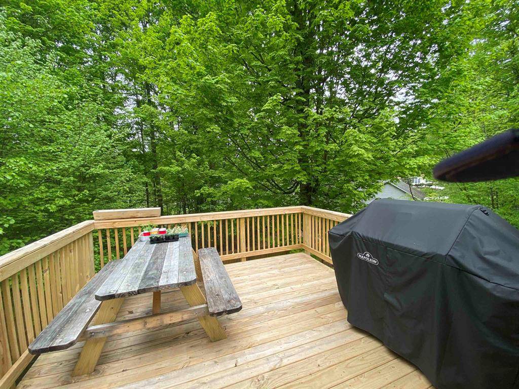 Paradise Twp, MI 49649,835 Eden Street