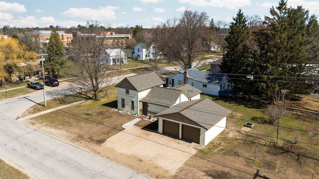 Kalkaska Twp, MI 49646,419 S Cherry Street