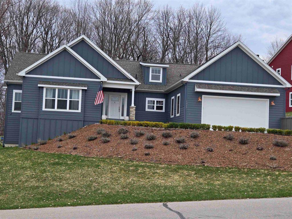 Garfield Twp, MI 49685,5325 Lone Beech Drive