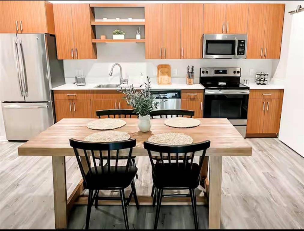Traverse City, MI 49686,630 S Garfield Avenue 108