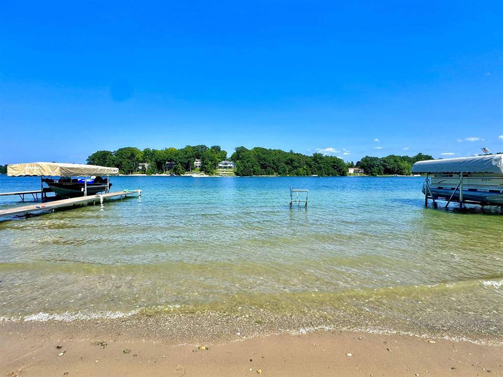 Garfield Twp, MI 49685,220 N West Silver Lake Road