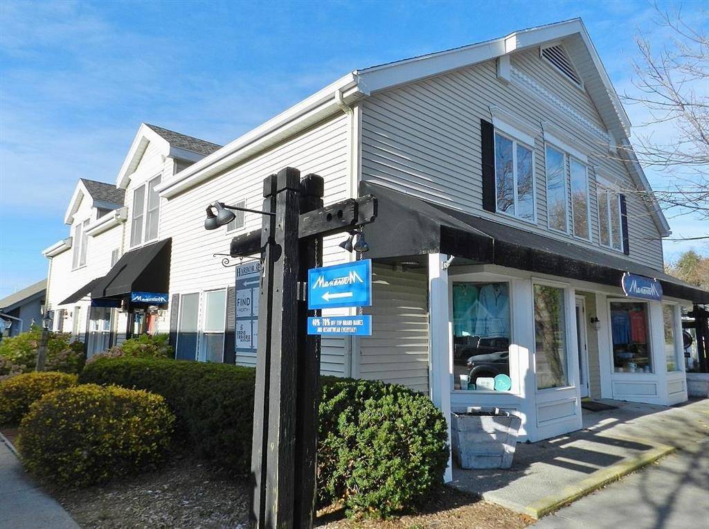 Leland Twp, MI 49654,113 N Main Street Unit: 3