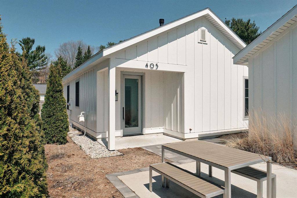 Leland Twp, MI 49654,405 E Cedar Street