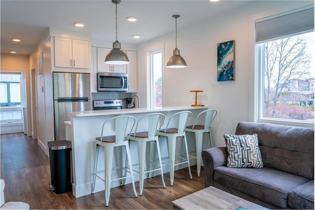 Traverse City, MI 49684,138 Gillis Street 20