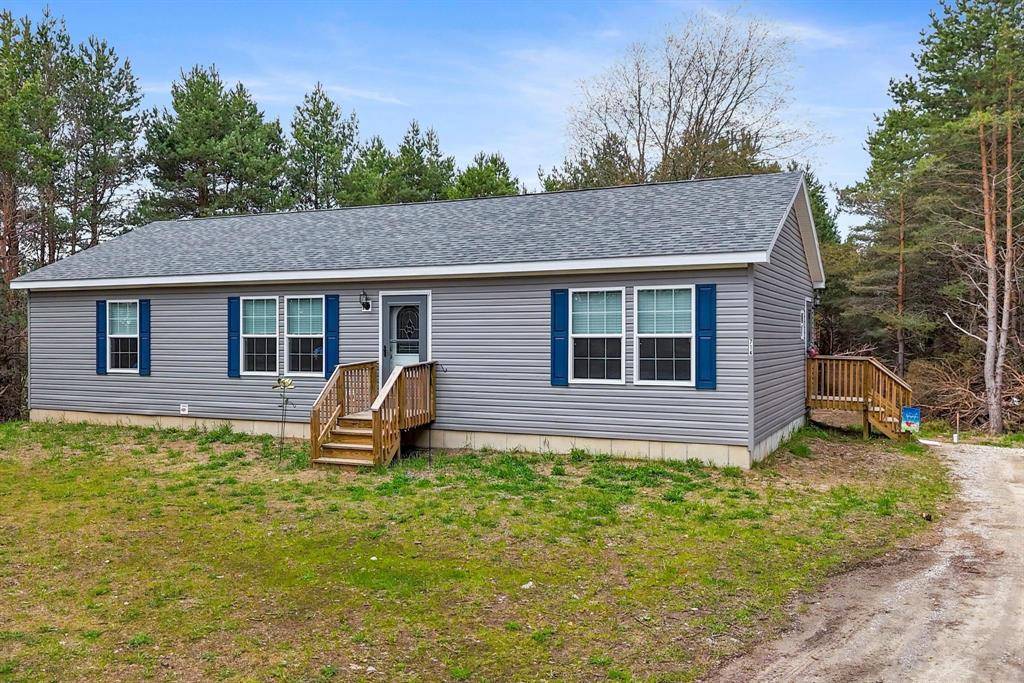 Kalkaska Twp, MI 49646,714 SE Saunders Road