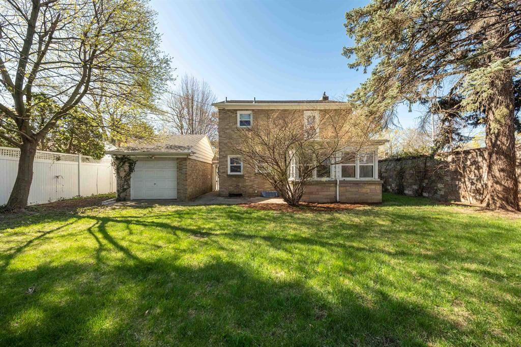 Traverse City, MI 49684,628 Sixth Street