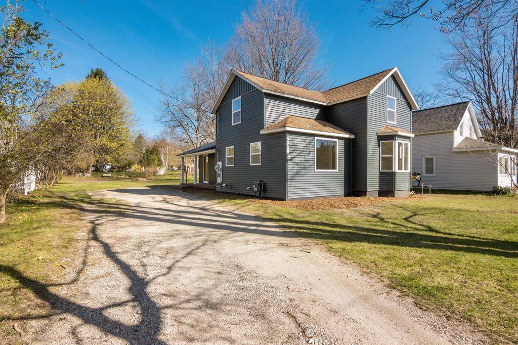 Frankfort, MI 49635,531 Corning Avenue