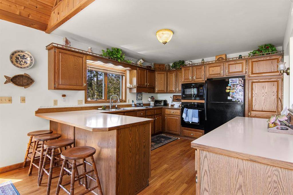 Torch Lake Twp, MI 49648,3972 US-31 N