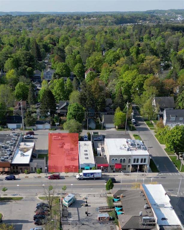 Traverse City, MI 49684,531 #4 W Front Street