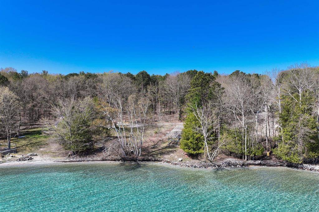 Torch Lake Twp, MI 49648,11685 Kruger Road