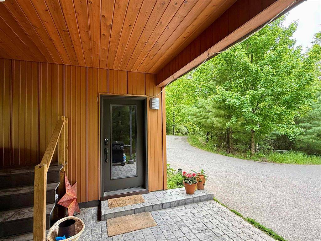 Leelanau Twp, MI 49682,10959 E Pobuda Road