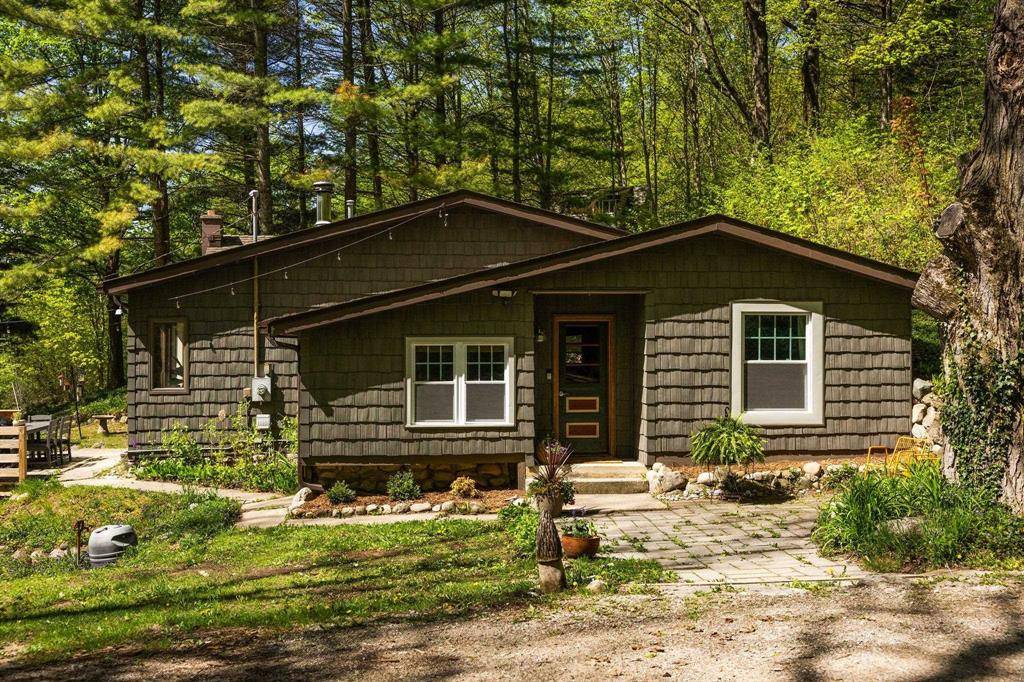 Kasson Twp, MI 49664,1050 W Burdickville Road