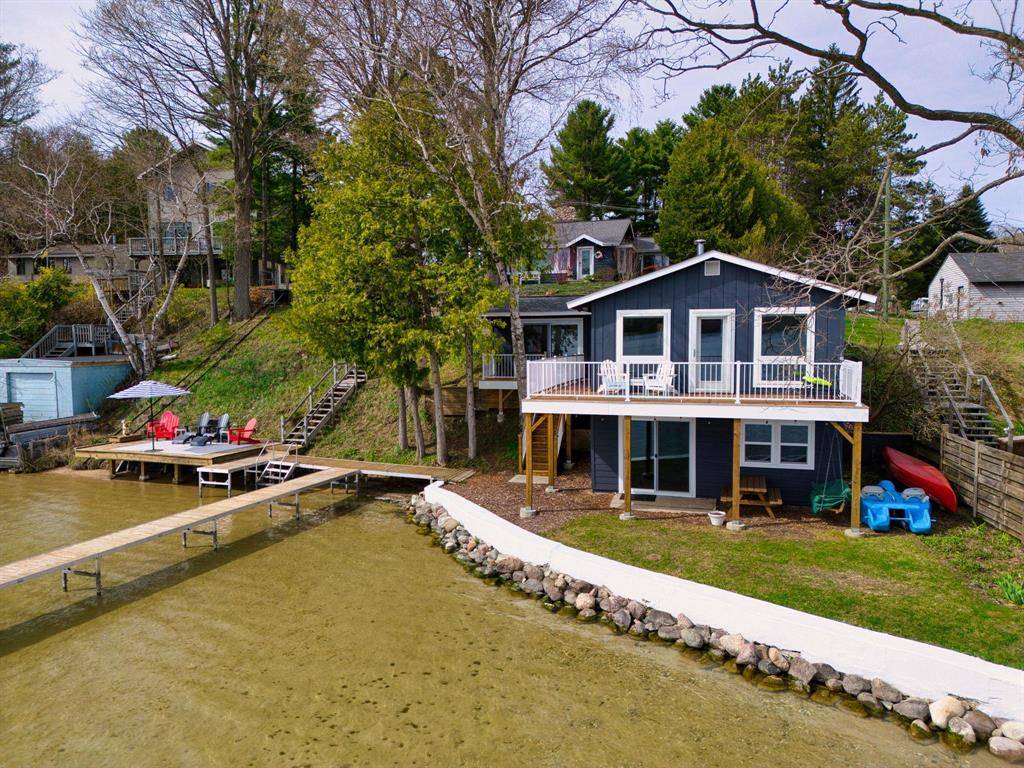 Almira Twp, MI 49650,19471 Maple Street