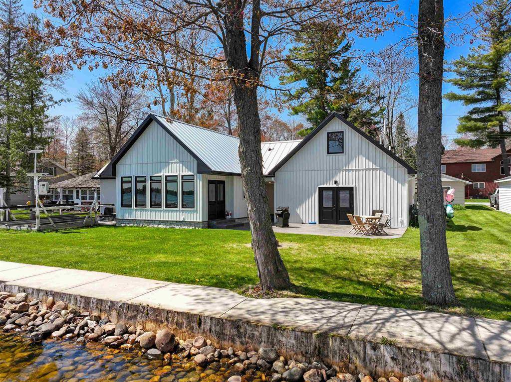Cherry Grove Twp, MI 49601,109 Davidsen Avenue