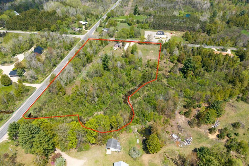 Lincoln Twp, MI 49677,20963 9 Mile Road