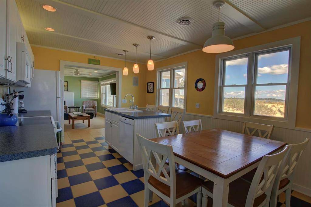 Leelanau Twp, MI 49670,14463 Cathead Bay Drive
