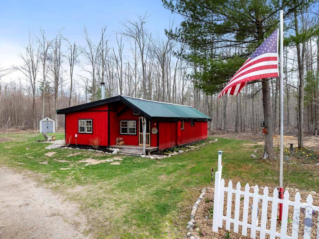 Hayes Twp, MI 49735,3622 Big Sky Trail