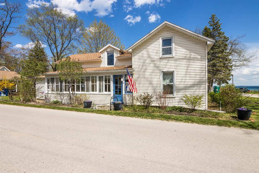Leelanau Twp, MI 49670,302 N Rose Lot: 6 + 7